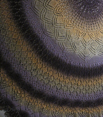 TGWTH & Aade - fingering gradient - Amethyst