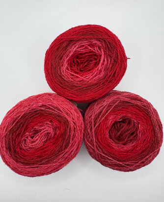 TGWTH & Aade - fingering verloop - Ruby Red