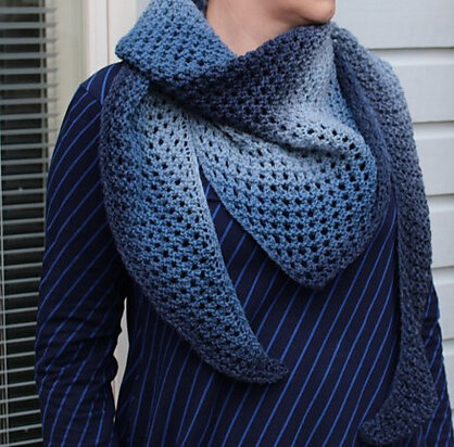 TGWTH & Aade - fingering gradient - Night Sky