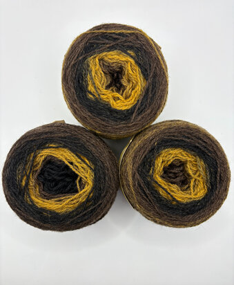 TGWTH & Aade - fingering verloop - Brown agate