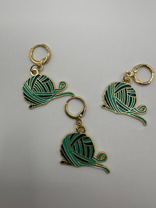 Stitchmarkers - ball of yarn green 3 pieces