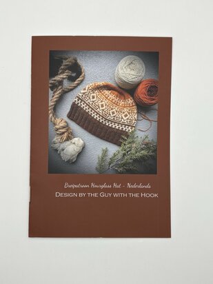 Pattern booklet Hourglass Hat (only in Dutch language available)