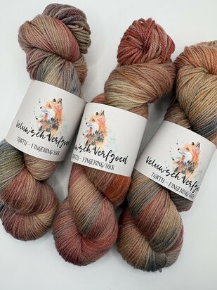 Veluwsch Verfgoed Sock - Red deer in autumn forest