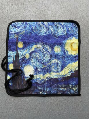 Naalden etui met koord - van Gogh Sterrennacht