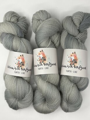 Veluwsch Verfgoed Lace - Rainclouds