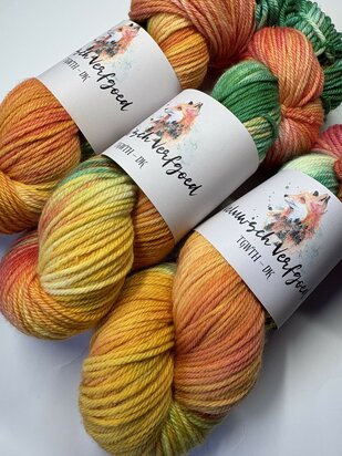 Veluwsch Verfgoed DK - color of the month May 2026 - Veluwsche friends - Mike's creative world