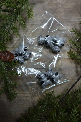 Knitting needle stoppers - raccoons