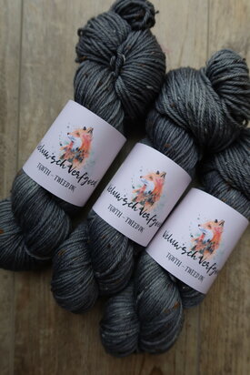 Veluwsch Verfgoed DK tweed -Black anise seeds