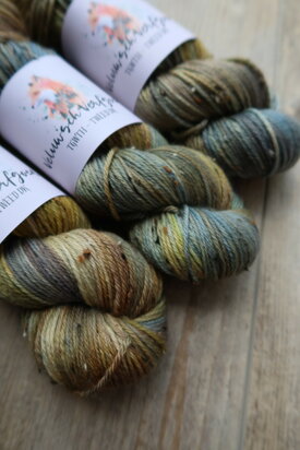 Veluwsch Verfgoed DK tweed  -Dried Cornflowers