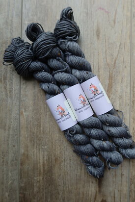 Veluwsch Verfgoed Sock mini tweed -Black anise seeds