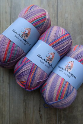 Veluwsch Verfgoed Sock Stripe - purple tones with neon stripes