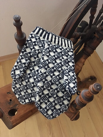 TGWTH & Aade - fingering  natural  - Snowwhite