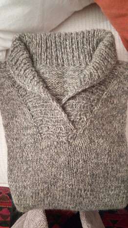 TGWTH & Aade - fingering  natural  - Silver grey