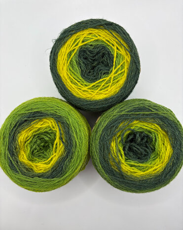 TGWTH & Aade - fingering gradient - Grasslands