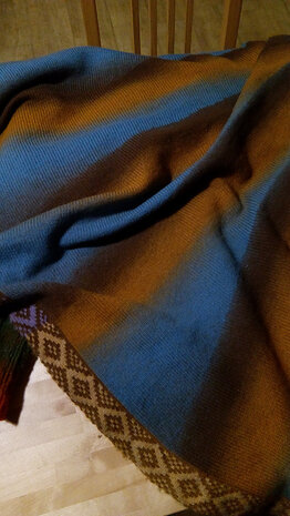 TGWTH & Aade - fingering gradient - Dried cornflowers