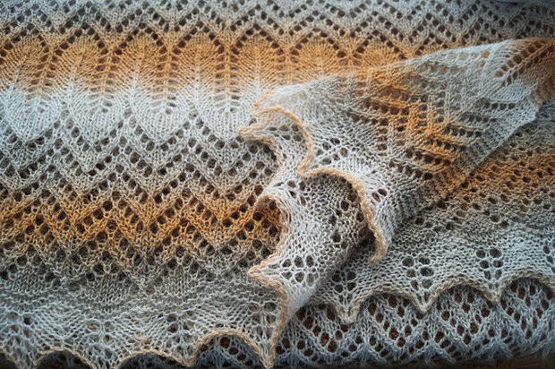 TGWTH & Aade - fingering verloop - Hayfield