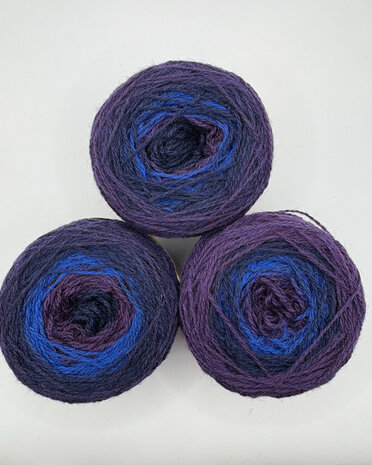 TGWTH & Aade - fingering gradient - Stargazer