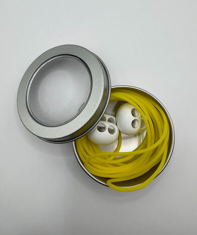 Knitting cord in metal tin with stoppers