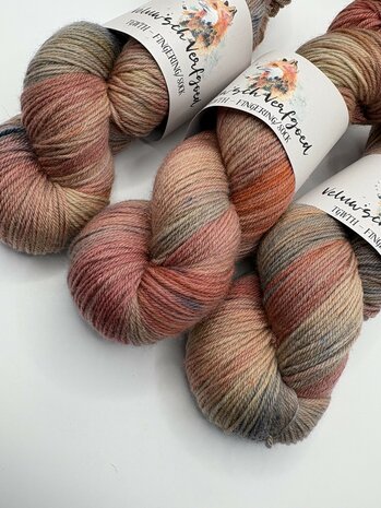 Veluwsch Verfgoed Sock - Red deer in autumn forest