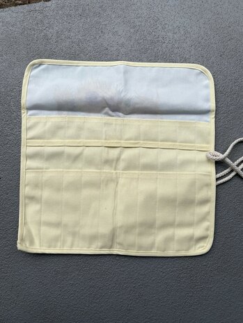 Needle case with cords - van Gogh sunflowers