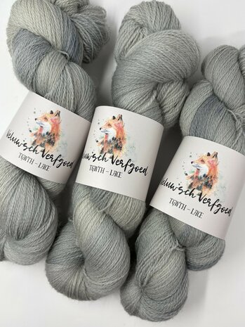 Veluwsch Verfgoed Lace  -Regenwolken