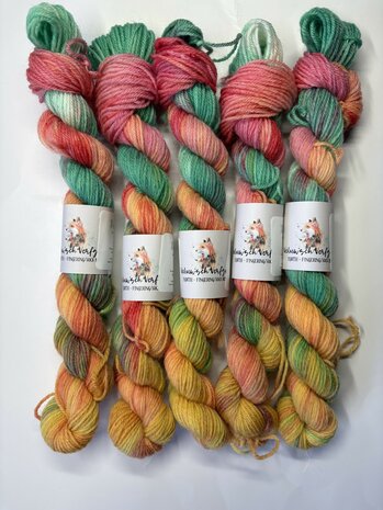 Veluwsch Verfgoed Sock mini  - kleur van de maand Mei 2026 - Veluwsche Vrienden - Mike's Creatieve Wereld