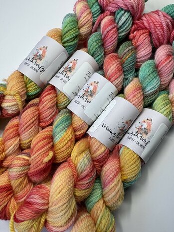 Veluwsch Verfgoed DK mini  - color of the month May 2026 - Veluwsche friends - Mike's creative world