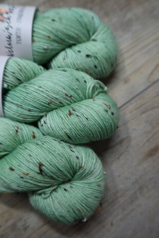 Veluwsch Verfgoed Sock tweed  - Gedroogde Salie