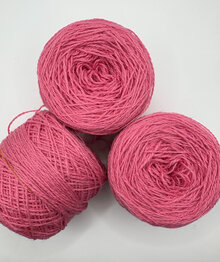 TGWTH & Aade - fingering uni - Flamingo pink