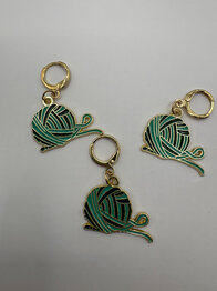 Stitchmarkers - ball of yarn green 3 pieces