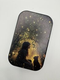 Gift tin - Girl with the cat