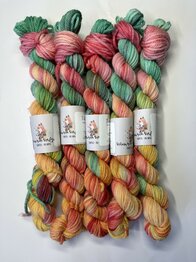 Veluwsch Verfgoed DK mini  - color of the month May 2026 - Veluwsche friends - Mike's creative world